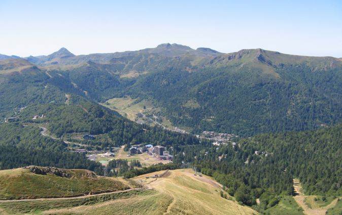 cantal monts